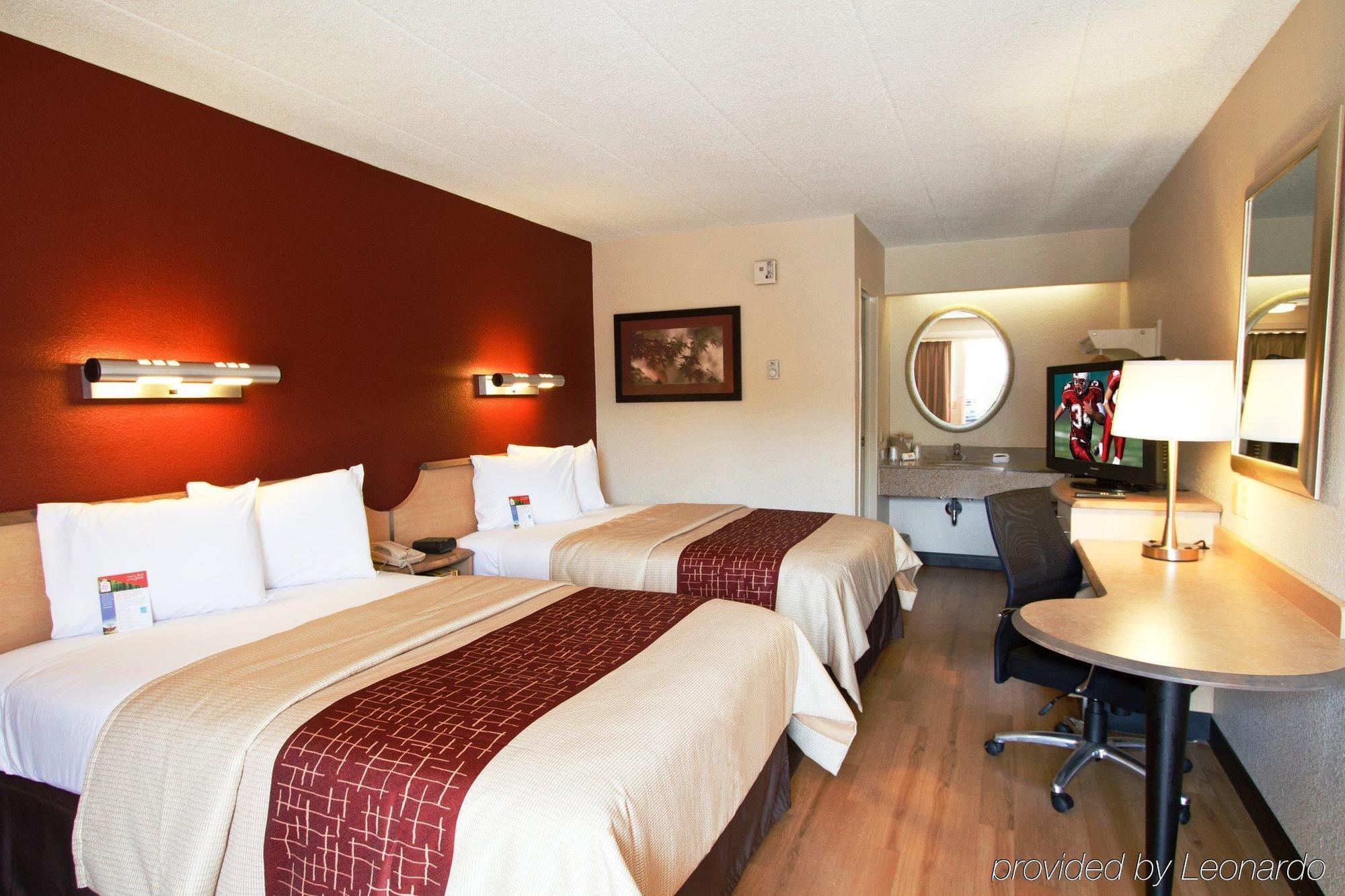 Red Roof Inn Tampa Fairgrounds - Casino Mango Bagian luar foto