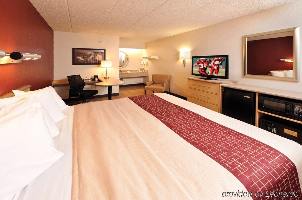 Red Roof Inn Tampa Fairgrounds - Casino Mango Bagian luar foto