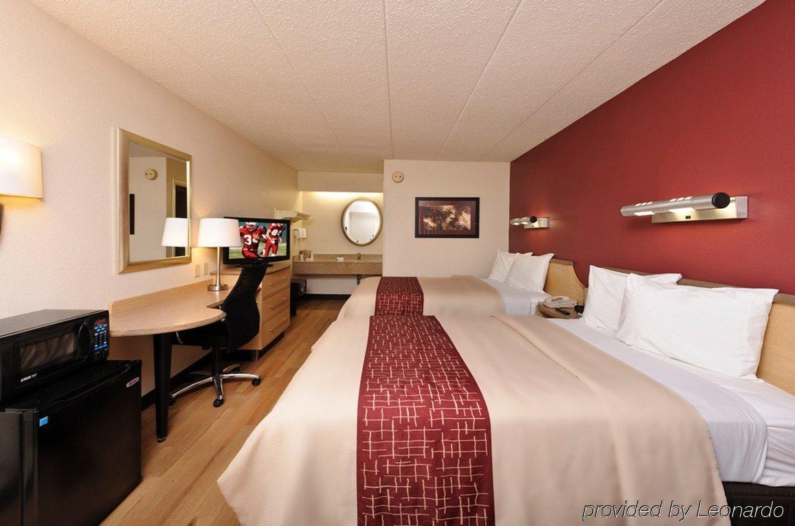 Red Roof Inn Tampa Fairgrounds - Casino Mango Bagian luar foto