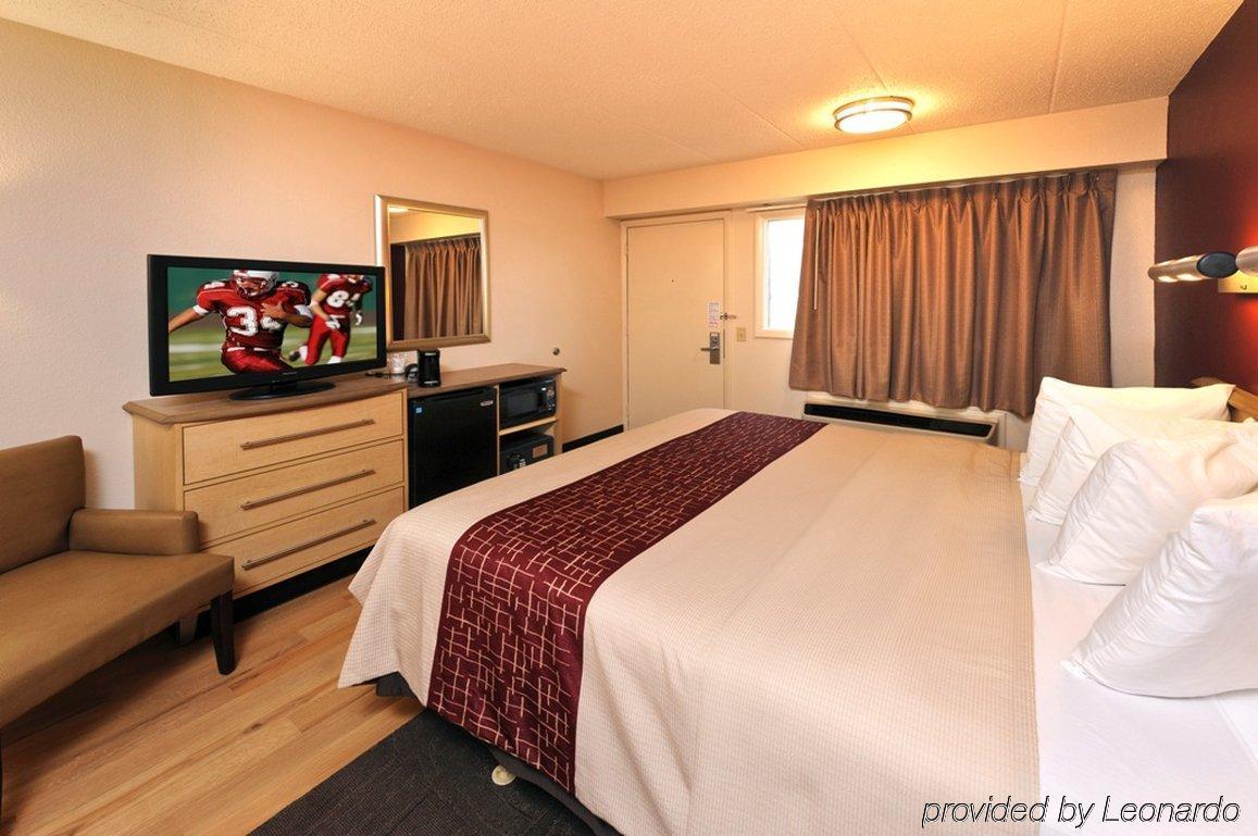 Red Roof Inn Tampa Fairgrounds - Casino Mango Bagian luar foto