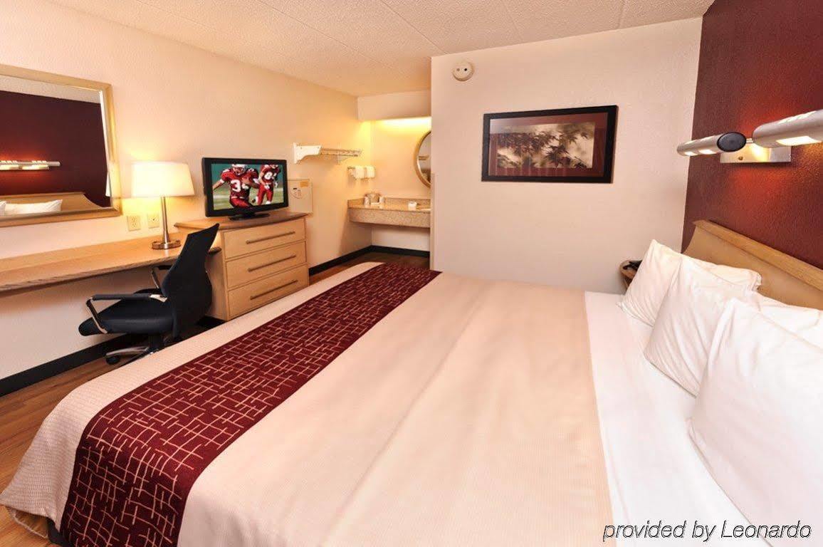 Red Roof Inn Tampa Fairgrounds - Casino Mango Bagian luar foto
