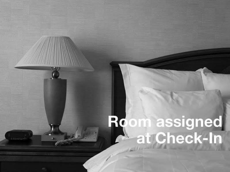 Red Roof Inn Tampa Fairgrounds - Casino Mango Bagian luar foto